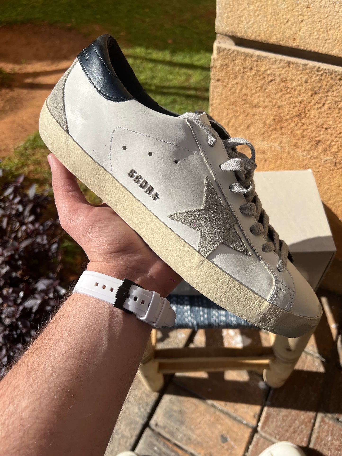 Golden Goose White / Black