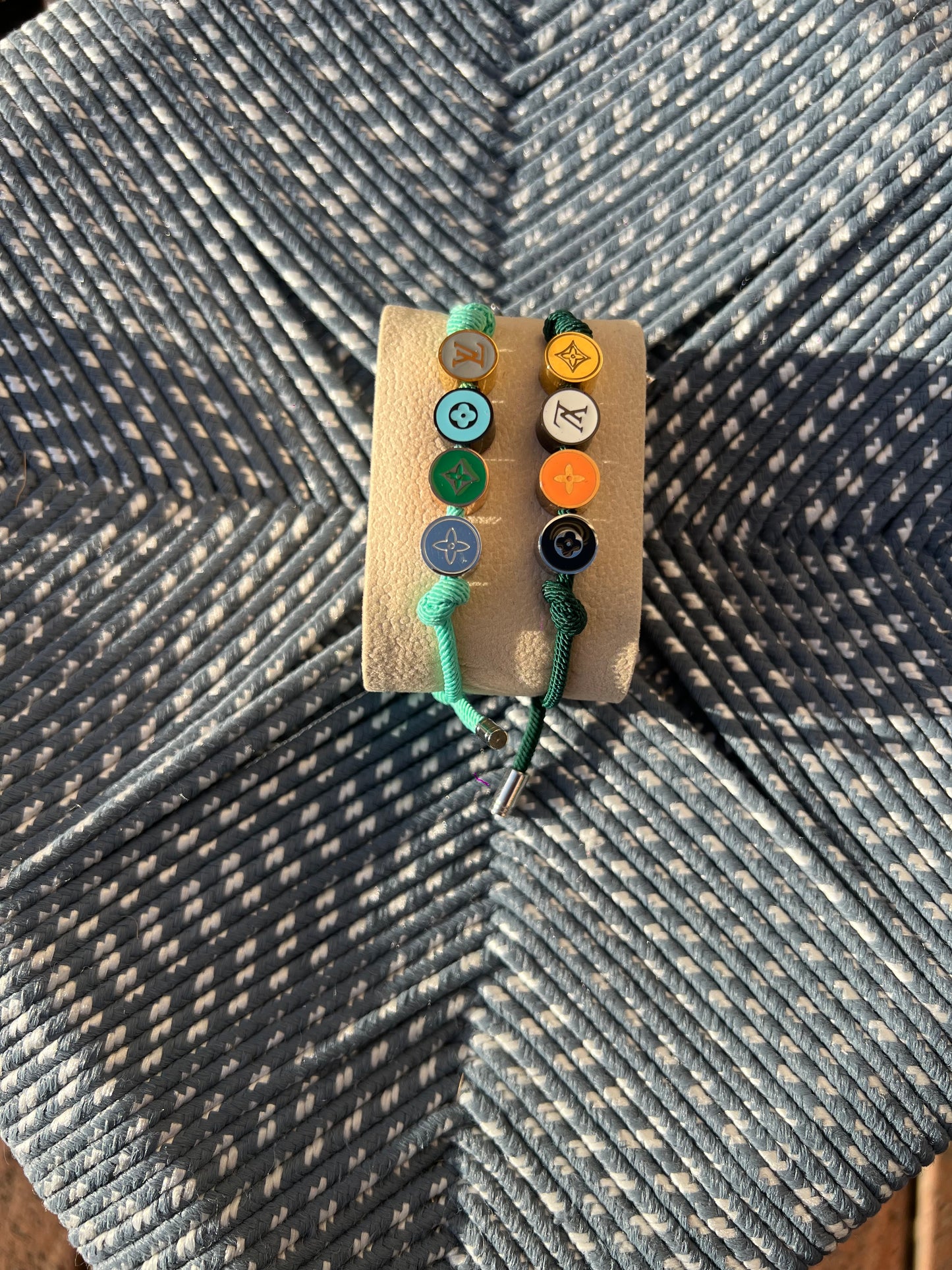 LOUIS VUITTON BEADS
VIRGIL ABLOH COLLECTION